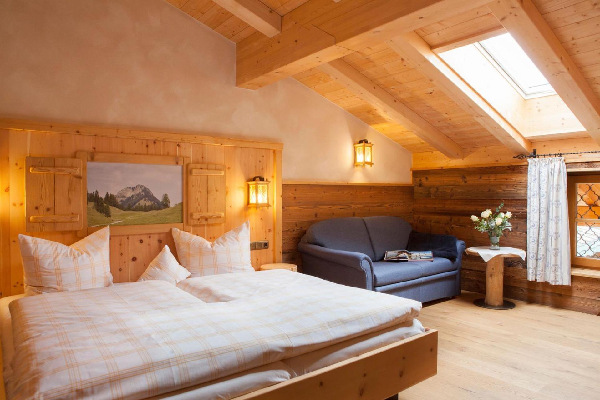 Hotel Happinger Hof Розенхайм Экстерьер фото