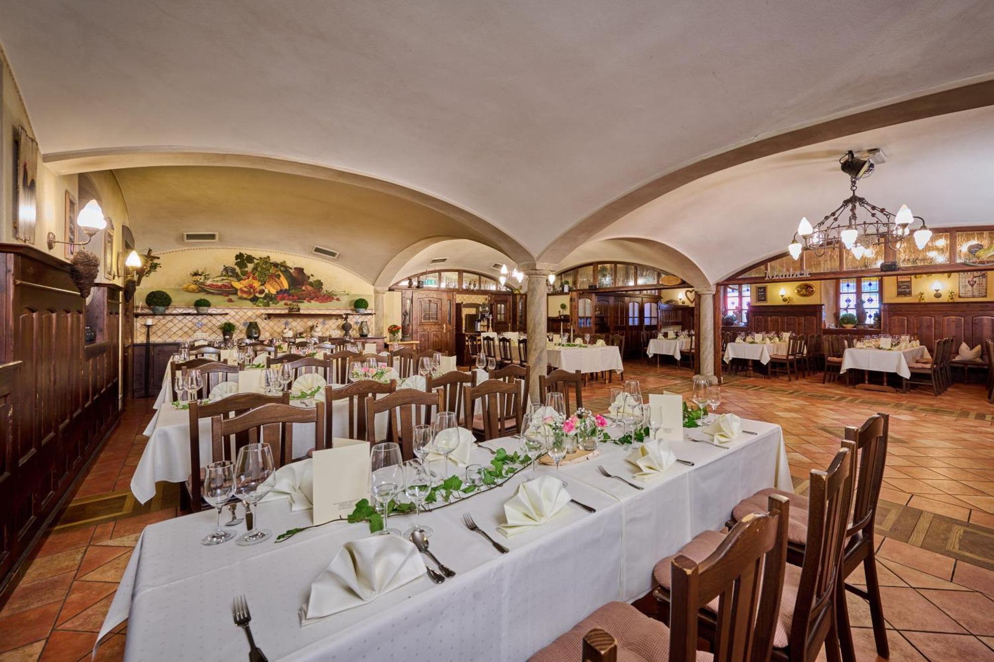 Hotel Happinger Hof Розенхайм Экстерьер фото